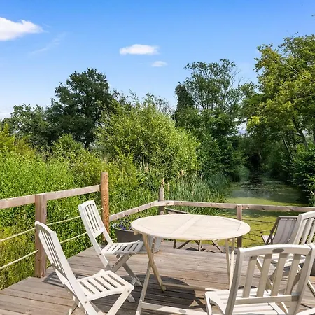 Villa Little Moat - Moat Farm Barns A Small Modern Studio In The Garden On Our Family Farm Evesham Exterior foto